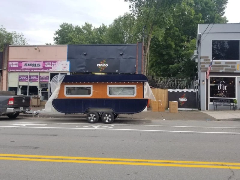 Streamlined Vessel Shape Food Trailer